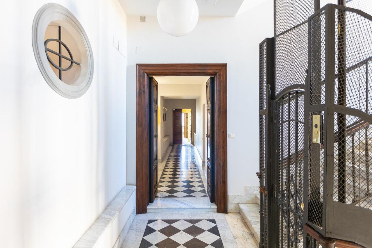 Amazing Via Nazionale 2 Apartment Rom